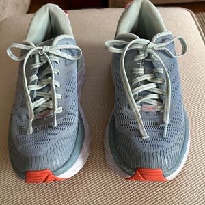 Hoka - Bondi 7